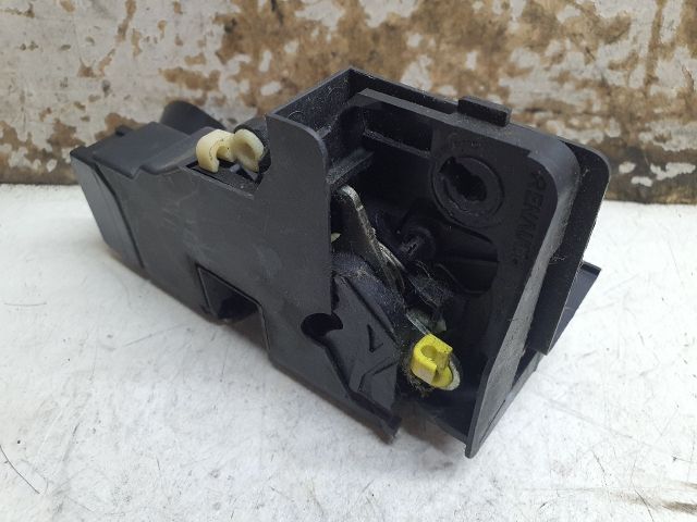 bontott DACIA SANDERO Bal első Ajtózár