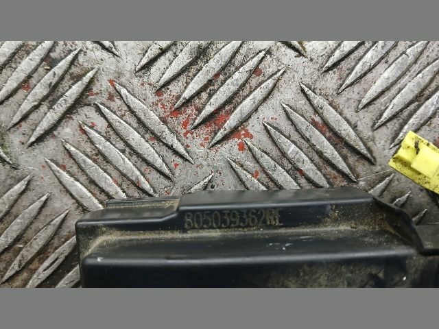 bontott DACIA SANDERO Bal első Ajtózár