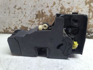 bontott DACIA SANDERO Bal első Ajtózár