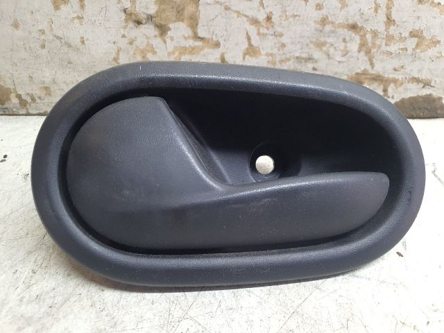 bontott DACIA SANDERO Bal első Belső Kilincs