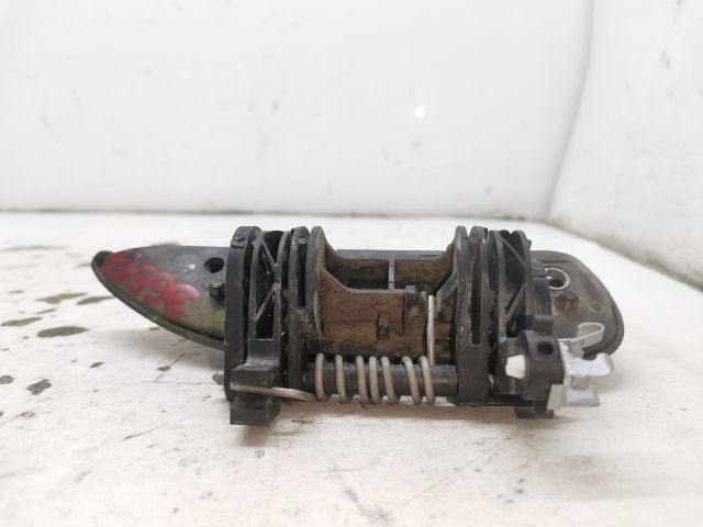 bontott DACIA SANDERO Bal első Külső Kilincs