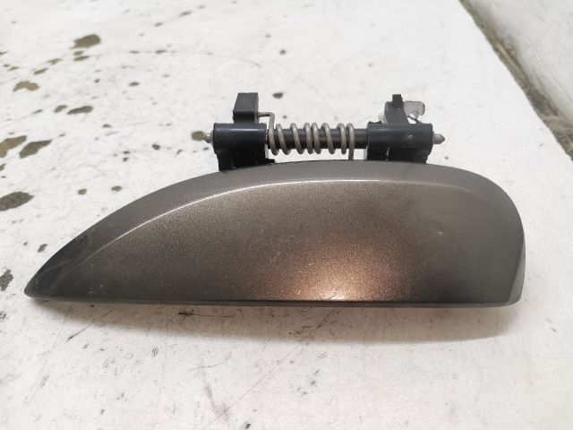 bontott DACIA SANDERO Bal első Külső Kilincs