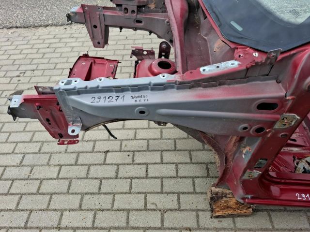 bontott DACIA SANDERO Bal első Negyed Karosszéria Csomag