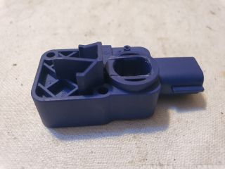 bontott DACIA SANDERO Bal első Oldal Ütközés Érzékelő