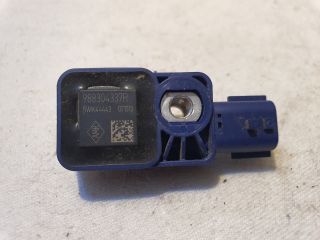 bontott DACIA SANDERO Bal első Oldal Ütközés Érzékelő