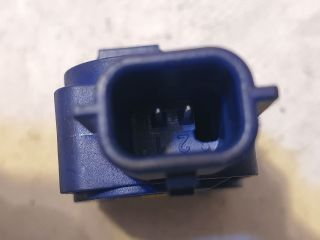 bontott DACIA SANDERO Bal első Oldal Ütközés Érzékelő