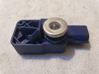 bontott DACIA SANDERO Bal első Oldal Ütközés Érzékelő