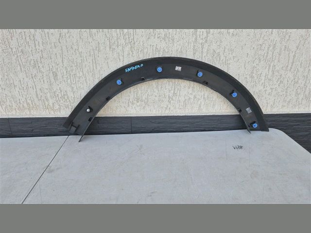 bontott DACIA SANDERO Bal első Sárvédő Díszléc