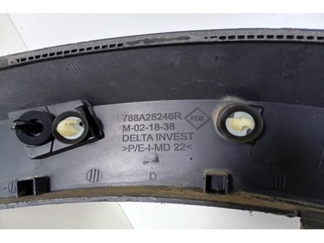 bontott DACIA SANDERO Bal első Sárvédő Szélesítő