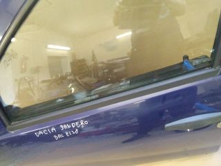 bontott DACIA SANDERO Bal első Vízlehúzó Gumicsík