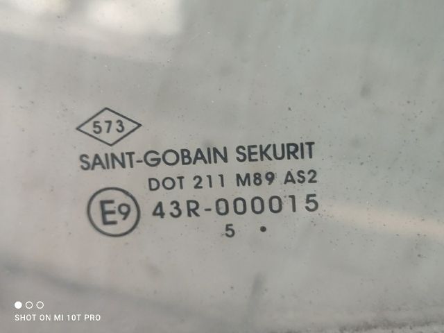 bontott DACIA SANDERO Bal hátsó Ablak