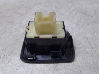 bontott DACIA SANDERO Bal hátsó Ablakemelő Kapcsoló