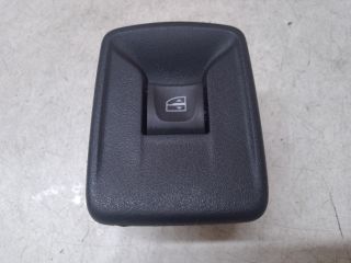 bontott DACIA SANDERO Bal hátsó Ablakemelő Kapcsoló