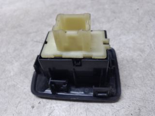 bontott DACIA SANDERO Bal hátsó Ablakemelő Kapcsoló