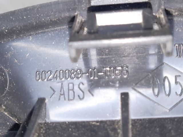 bontott DACIA SANDERO Bal hátsó Ablakemelő Kapcsoló