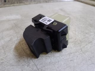 bontott DACIA SANDERO Bal hátsó Ablakemelő Kapcsoló