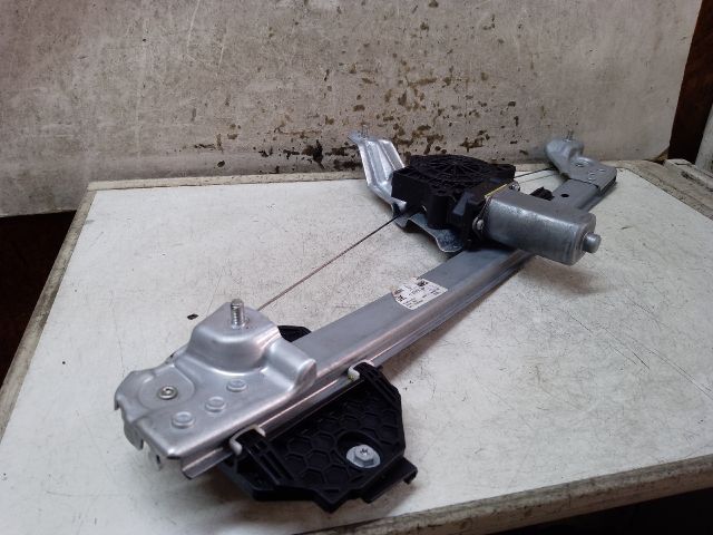 bontott DACIA SANDERO Bal hátsó Ablakemelő Szerkezet (Elektromos)