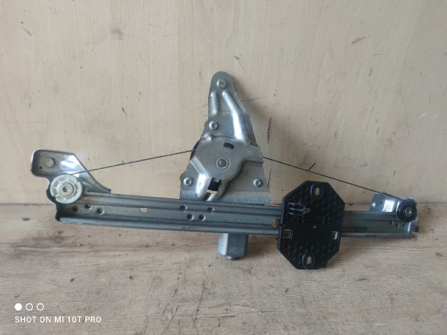 bontott DACIA SANDERO Bal hátsó Ablakemelő Szerkezet (Elektromos)