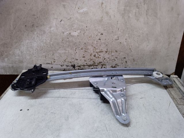 bontott DACIA SANDERO Bal hátsó Ablakemelő Szerkezet (Elektromos)