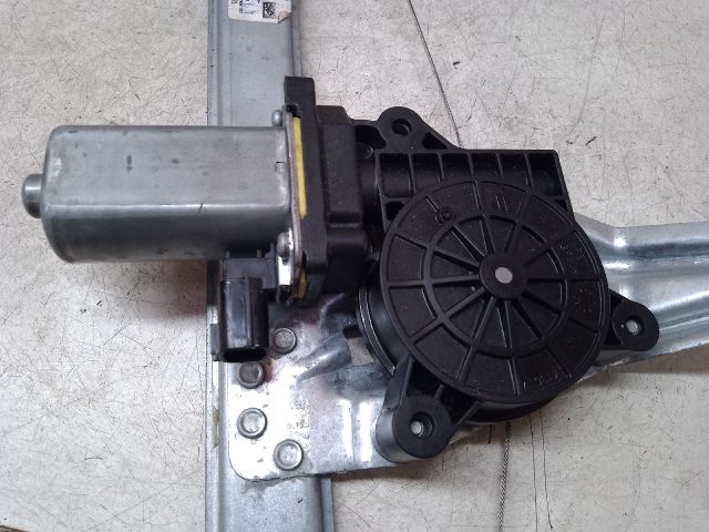 bontott DACIA SANDERO Bal hátsó Ablakemelő Szerkezet (Elektromos)