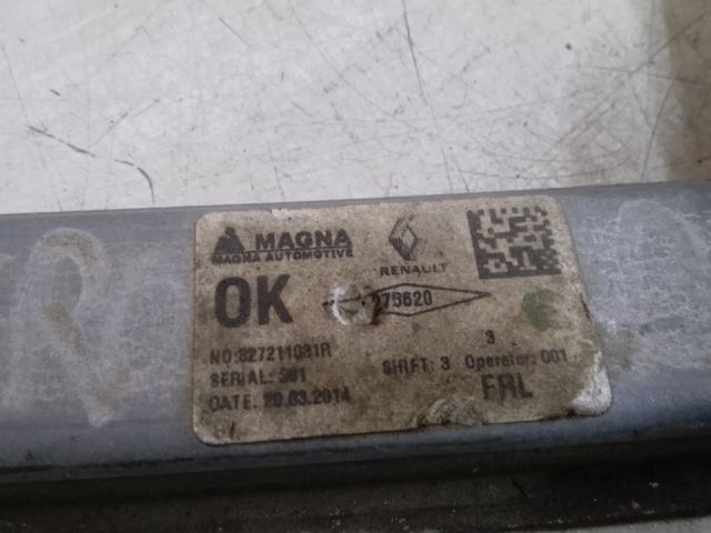 bontott DACIA SANDERO Bal hátsó Ablakemelő Szerkezet (Elektromos)