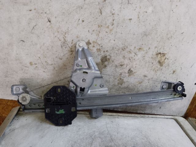 bontott DACIA SANDERO Bal hátsó Ablakemelő Szerkezet (Elektromos)