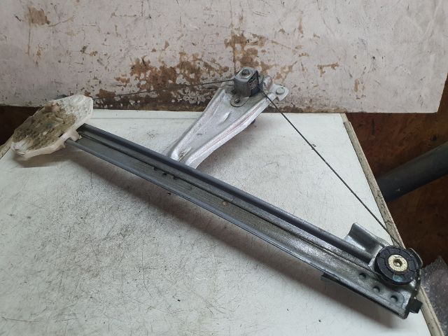 bontott DACIA SANDERO Bal hátsó Ablakemelő Szerkezet (Mechanikus)