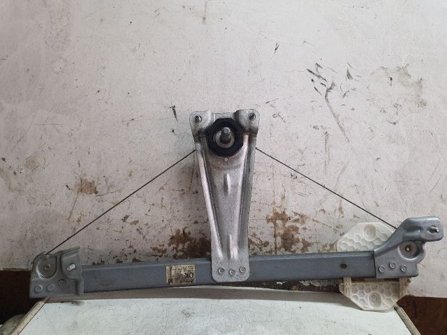 bontott DACIA SANDERO Bal hátsó Ablakemelő Szerkezet (Mechanikus)