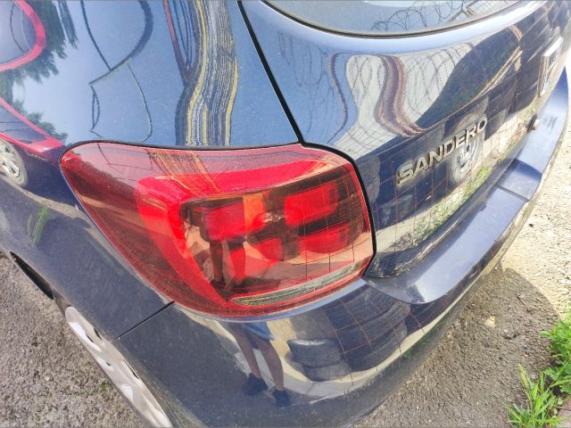 bontott DACIA SANDERO Bal hátsó Ajtó Kárpit