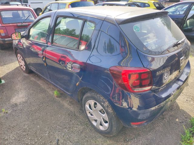 bontott DACIA SANDERO Bal hátsó Ajtó (Üres lemez)