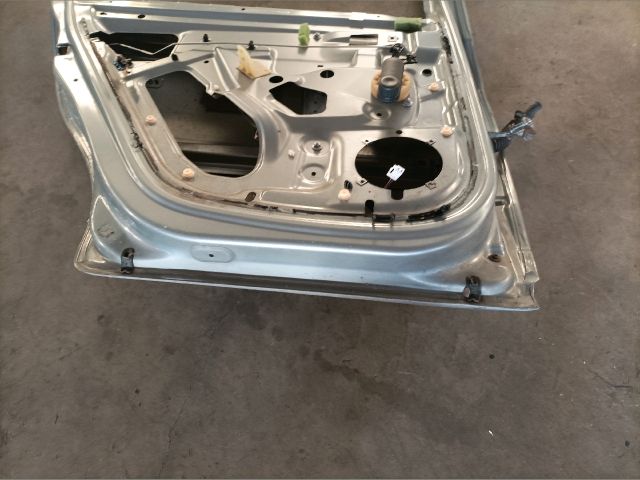 bontott DACIA SANDERO Bal hátsó Ajtó (Üres lemez)