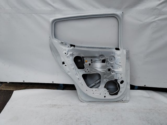 bontott DACIA SANDERO Bal hátsó Ajtó (Üres lemez)