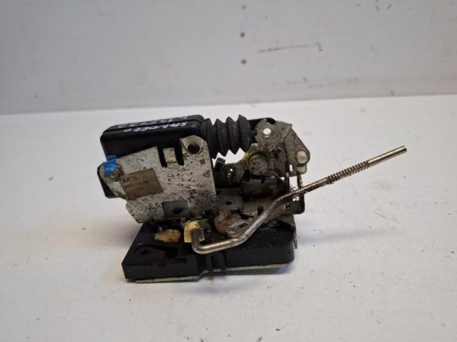 bontott DACIA SANDERO Bal hátsó Ajtózár