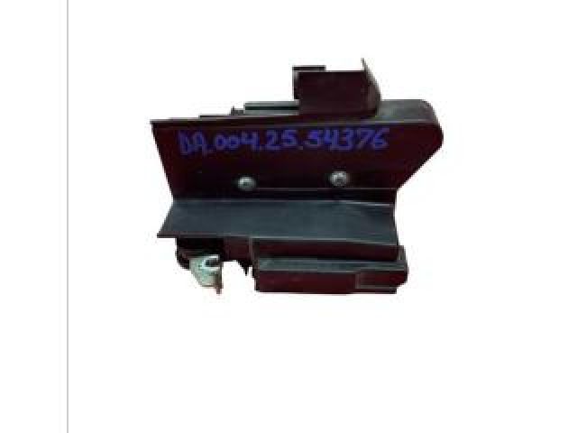 bontott DACIA SANDERO Bal hátsó Ajtózár