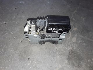 bontott DACIA SANDERO Bal hátsó Ajtózár