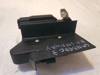 bontott DACIA SANDERO Bal hátsó Ajtózár