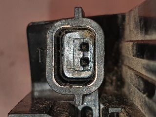 bontott DACIA SANDERO Bal hátsó Ajtózár