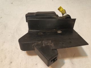 bontott DACIA SANDERO Bal hátsó Ajtózár