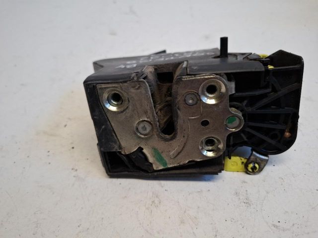 bontott DACIA SANDERO Bal hátsó Ajtózár