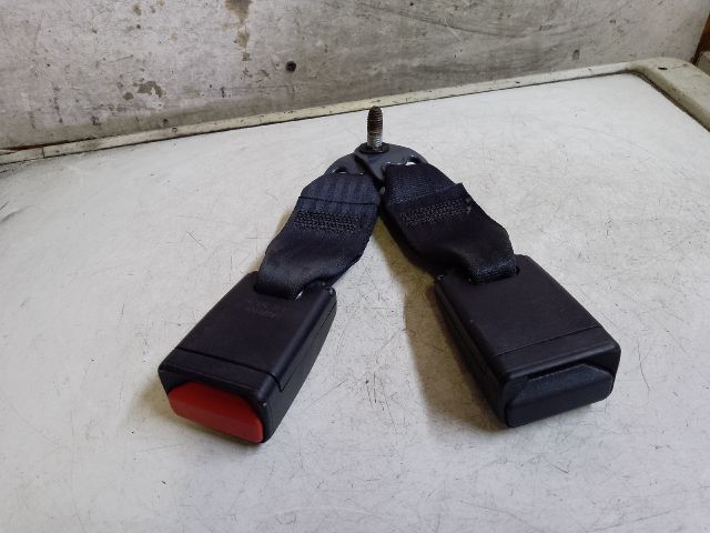 bontott DACIA SANDERO Bal hátsó Biztonsági Öv Csat