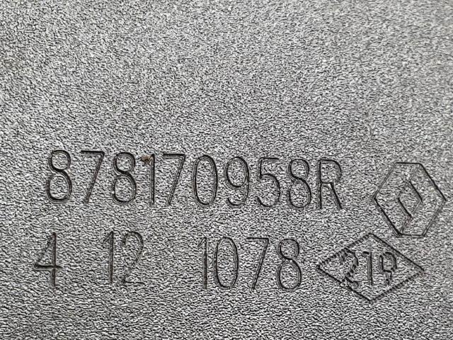 bontott DACIA SANDERO Bal hátsó Biztonsági Öv Csat