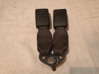 bontott DACIA SANDERO Bal hátsó Biztonsági Öv Csat