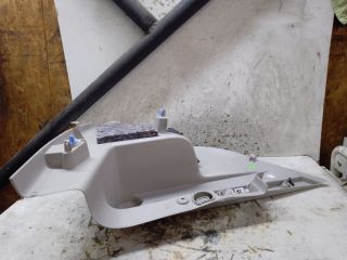 bontott DACIA SANDERO Bal hátsó Csomagtér Burkolat (Műanyag)