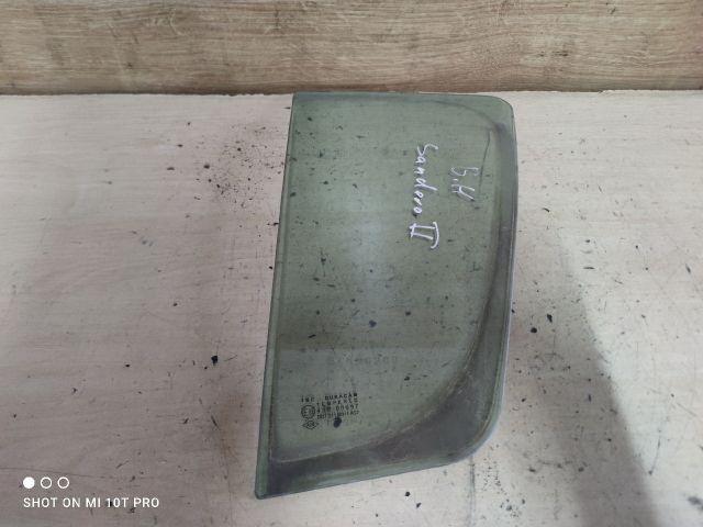 bontott DACIA SANDERO Bal hátsó Fixüveg (Ajtóban)