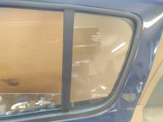bontott DACIA SANDERO Bal hátsó Fixüveg (Ajtóban)