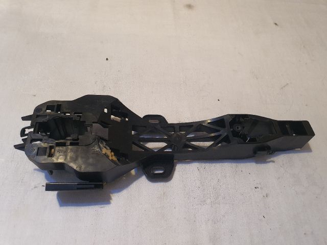 bontott DACIA SANDERO Bal hátsó Külső Kilincsfészek