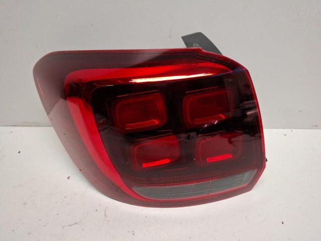 bontott DACIA SANDERO Bal Hátsó Lámpa