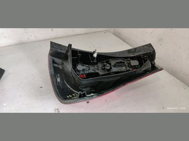 bontott DACIA SANDERO Bal Hátsó Lámpa