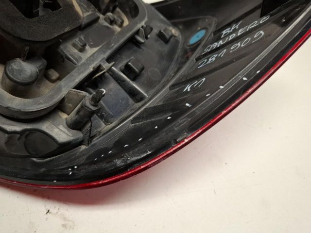 bontott DACIA SANDERO Bal Hátsó Lámpa