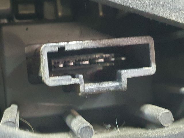 bontott DACIA SANDERO Bal Hátsó Lámpa